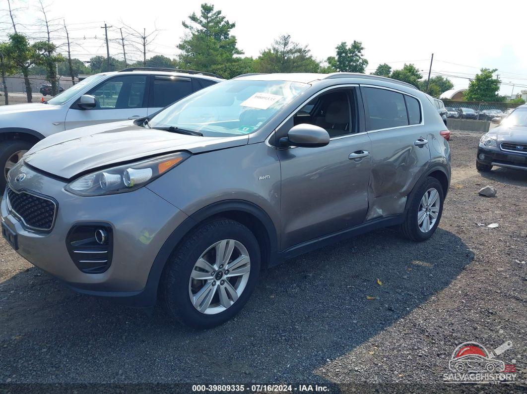 KNDPMCAC4J7440163 2018 KIA SPORTAGE photo no. 2