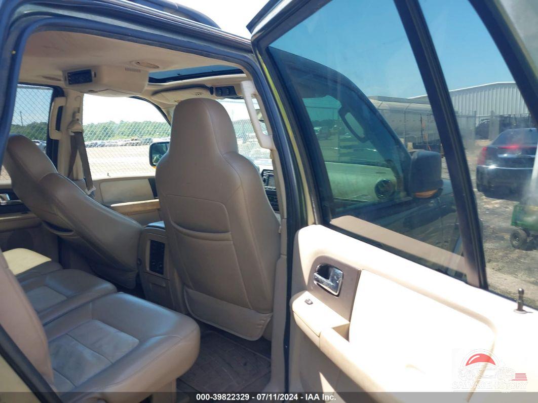 1FMFU18505LA11974 2005 FORD EXPEDITION photo no. 8