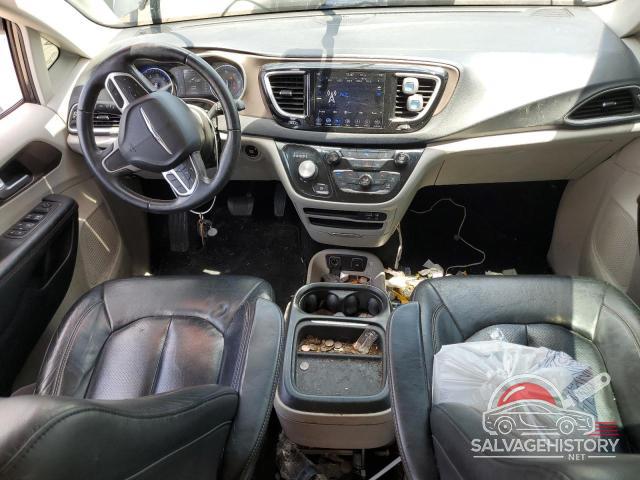 2C4RC1BG7JR217180 2018 CHRYSLER PACIFICA photo no. 8