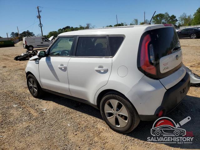 KNDJN2A28G7361222 2016 KIA SOUL photo no. 2