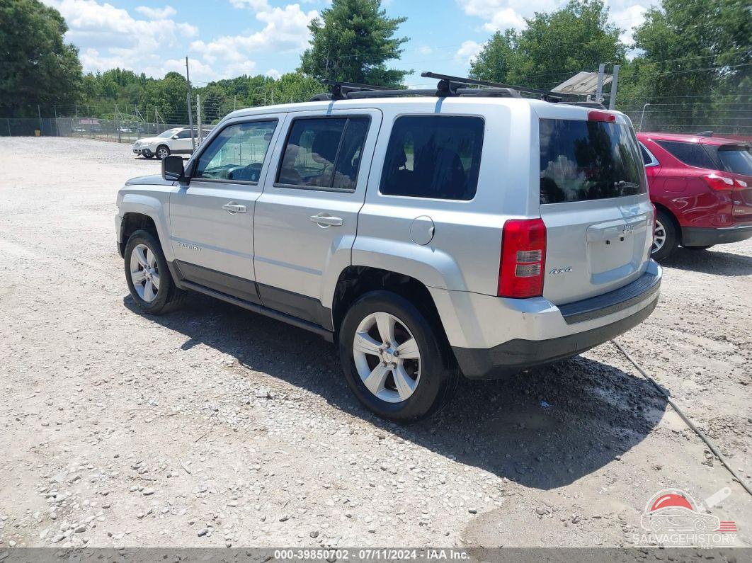 1C4NJRBBXCD613228 2012 JEEP PATRIOT photo no. 3