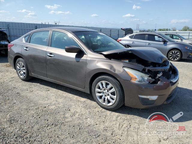 1N4AL3AP8DC292225 2013 NISSAN ALTIMA photo no. 4