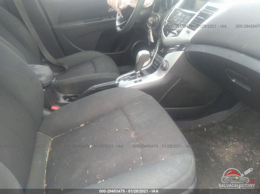 1G1PE5S91B7224406 2011 CHEVROLET CRUZE photo no. 5