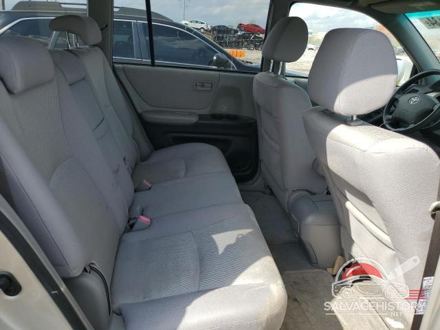 JTEEP21A450089188 2005 TOYOTA HIGHLANDER photo no. 10