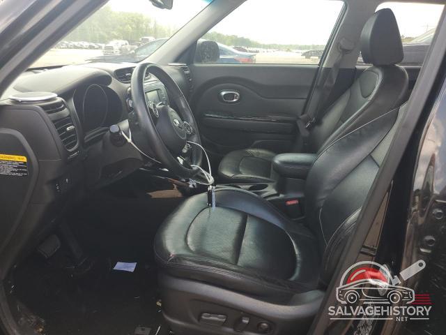 KNDJX3A55G7286683 2016 KIA SOUL photo no. 7