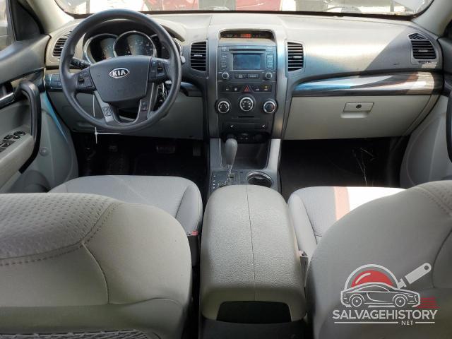 5XYKT3A68DG380709 2013 KIA SORENTO photo no. 8