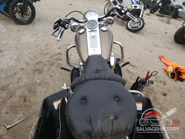 1HD1FDV154Y732173 2004 HARLEY-DAVIDSON FL photo no. 6