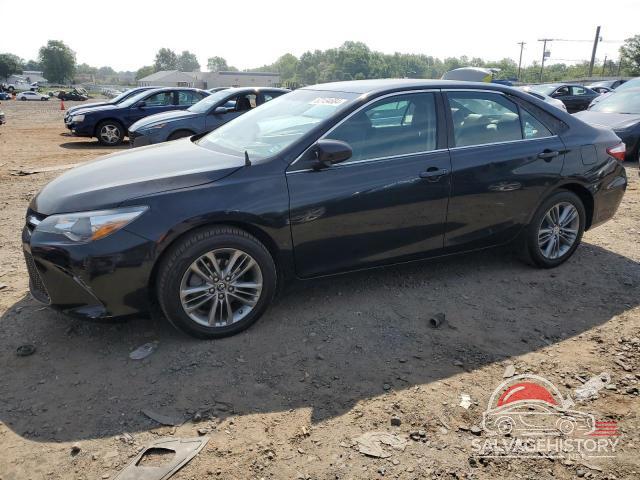 4T1BF1FK9HU736702 2017 TOYOTA CAMRY photo no. 10