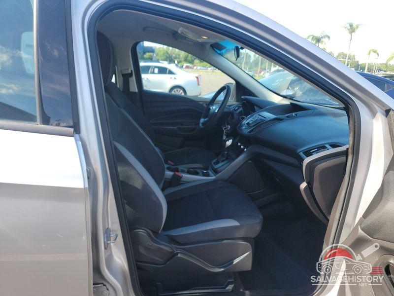 1FMCU0F75FUA04130 2015 FORD ESCAPE photo no. 19