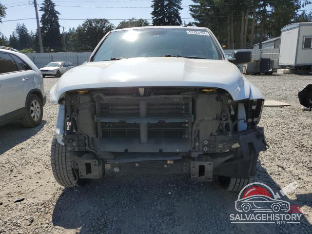 3C6JR6DT5KG659912 2019 RAM 1500 photo no. 5