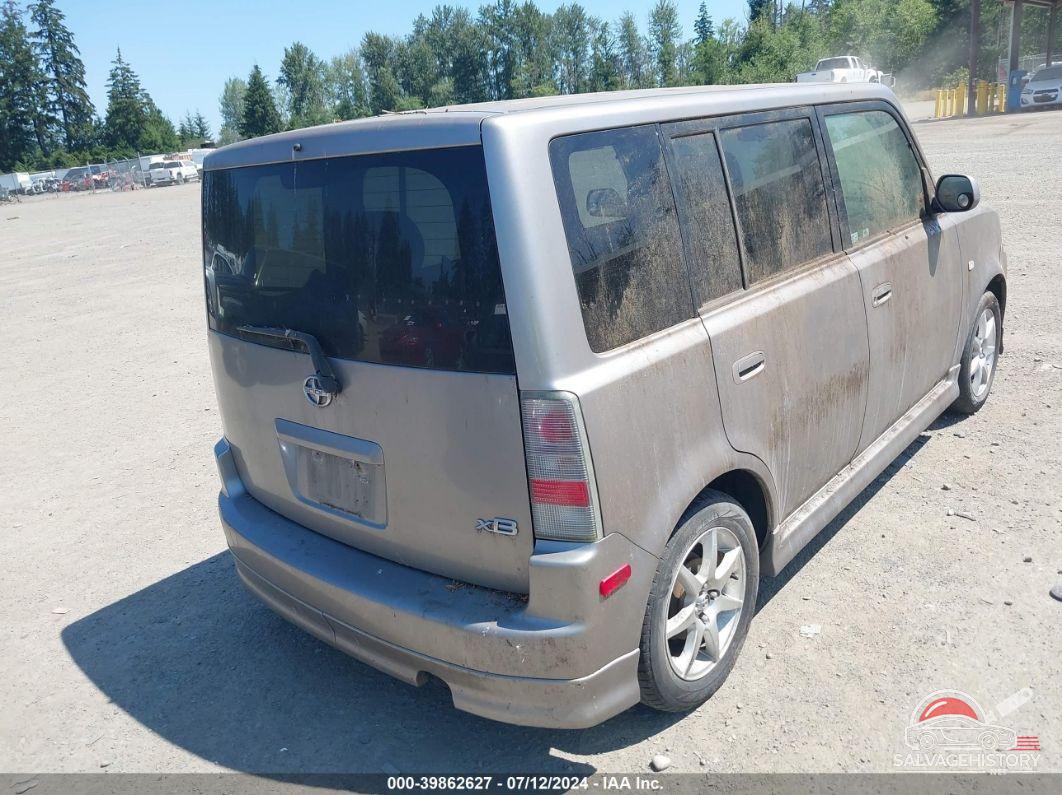 JTLKT324350171354 2005 SCION XB photo no. 4