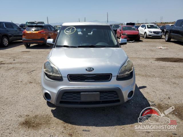 KNDJT2A59D7489044 2013 KIA SOUL photo no. 5