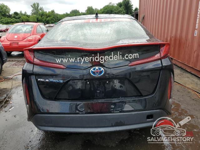 JTDKARFP9L3146561 2020 TOYOTA PRIUS photo no. 6