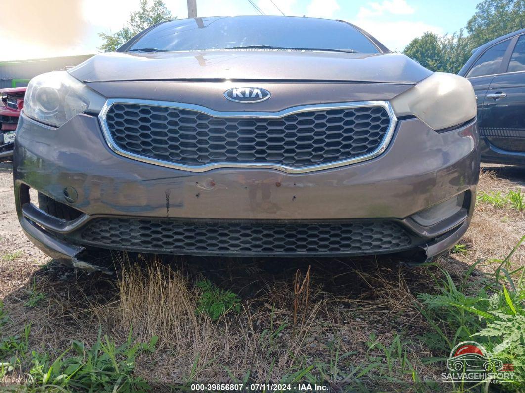 KNAFX4A61F5321053 2015 KIA FORTE photo no. 6