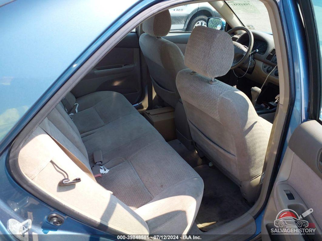 JTDBE32K320023995 2002 TOYOTA CAMRY photo no. 8