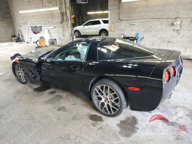 1G1YY22G945115019 2004 CHEVROLET CORVETTE photo no. 2