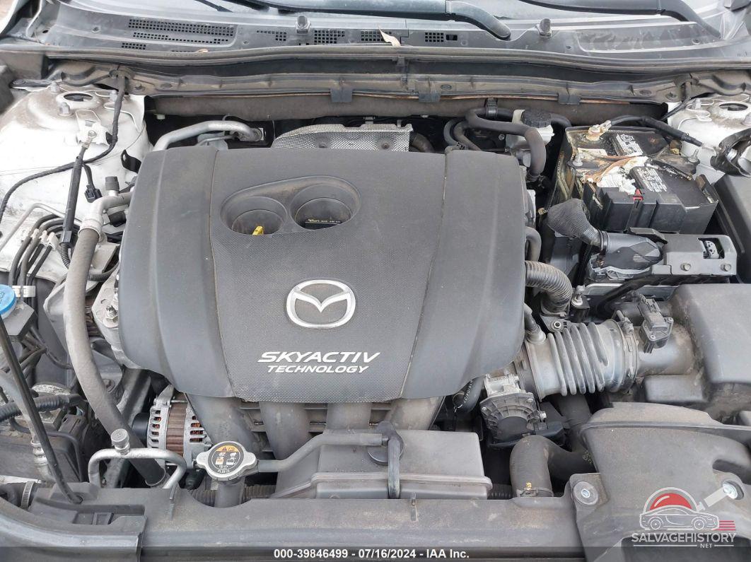 JM1BN1W39H1101643 2017 MAZDA 3 photo no. 10