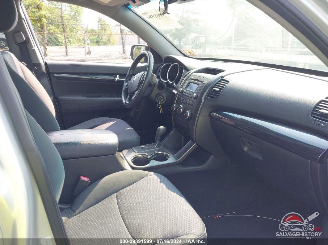 5XYKTDA2XDG359217 2013 KIA SORENTO photo no. 5