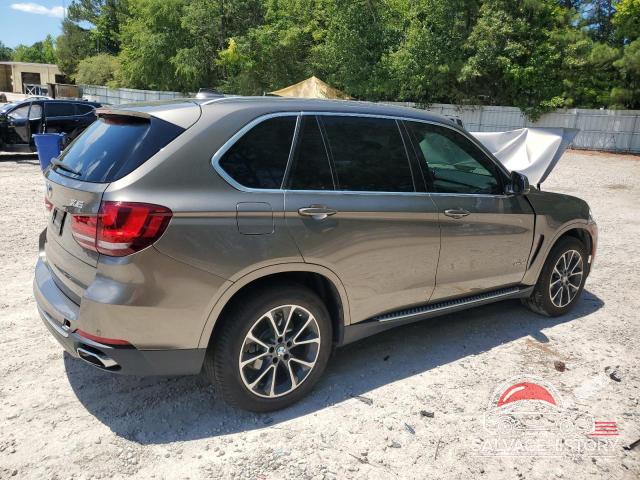 5UXKR0C56J0Y06611 2018 BMW X5 photo no. 3