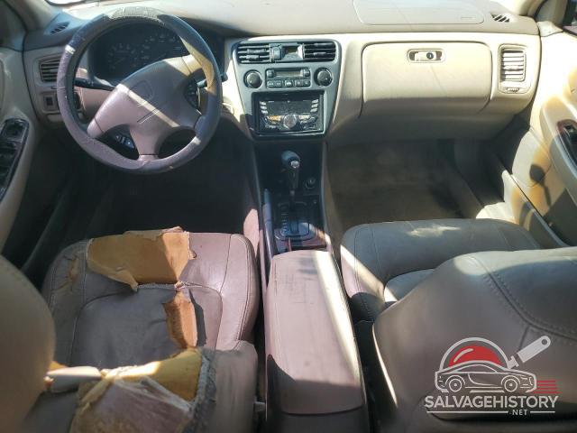 1HGCG1657XA030006 1999 HONDA ACCORD photo no. 8