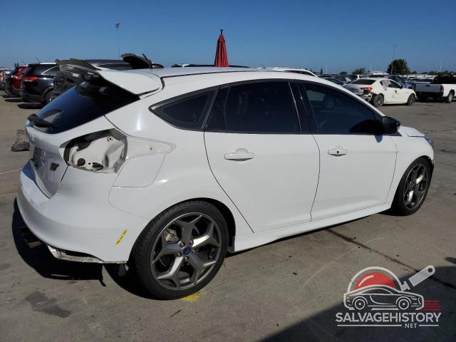 1FADP3L9XJL282971 2018 FORD FOCUS photo no. 3