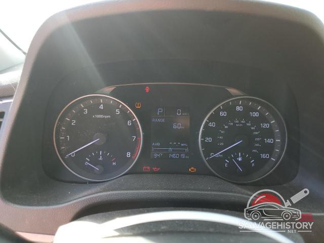 5NPD74LF9HH149882 2017 HYUNDAI ELANTRA photo no. 9