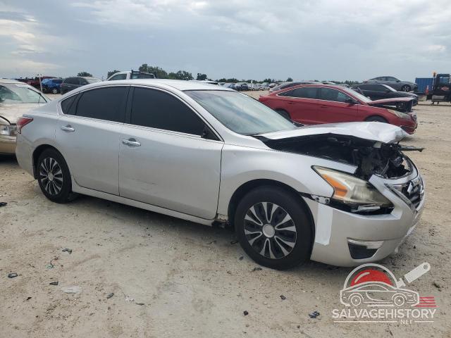 1N4AL3AP7FC101817 2015 NISSAN ALTIMA photo no. 4