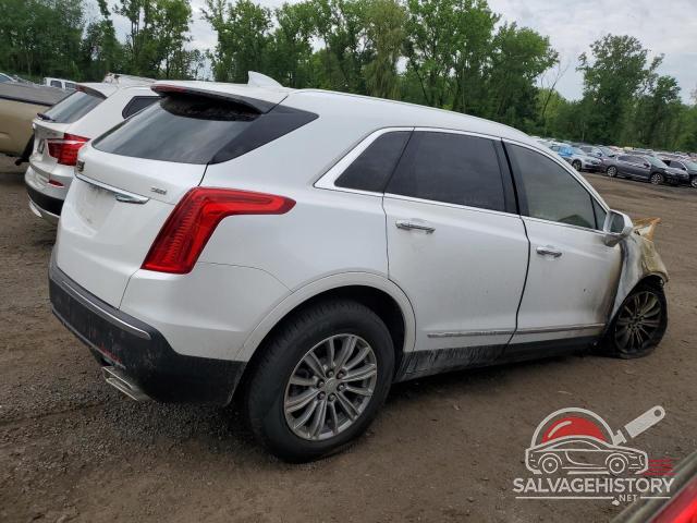 1GYKNDRS9JZ130727 2018 CADILLAC XT5 photo no. 3