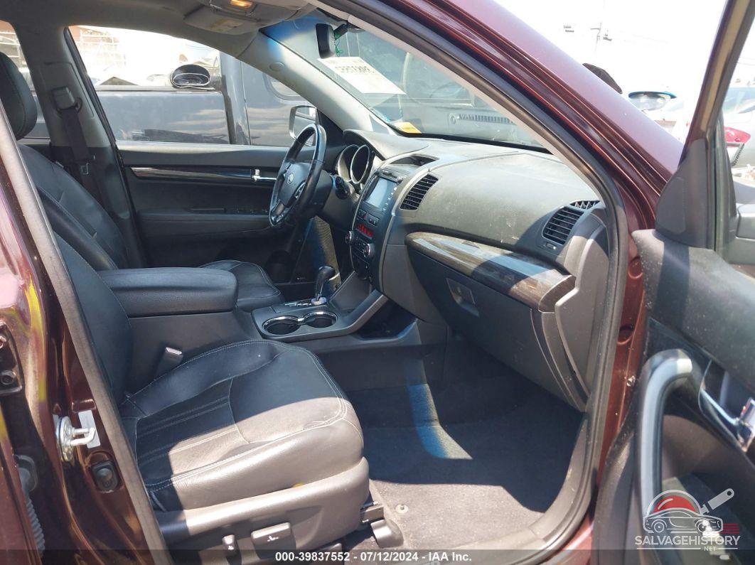 5XYKWDA25CG257846 2012 KIA SORENTO photo no. 5