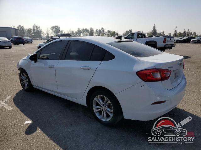 1G1BC5SM9K7118192 2019 CHEVROLET CRUZE photo no. 2