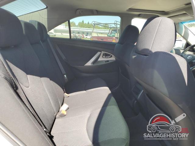 4T1BF3EK8BU211733 2011 TOYOTA CAMRY photo no. 10