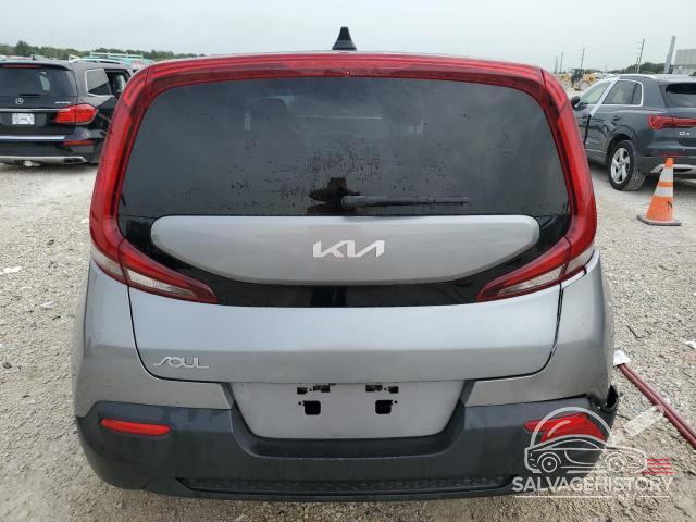KNDJ23AU5N7824169 2022 KIA SOUL photo no. 6