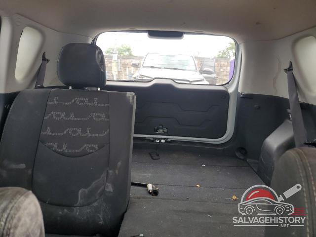 KNDJT2A63C7423192 2012 KIA SOUL photo no. 10