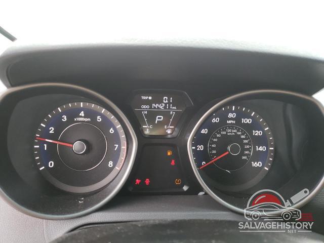 5NPDH4AEXBH047070 2011 HYUNDAI ELANTRA photo no. 9