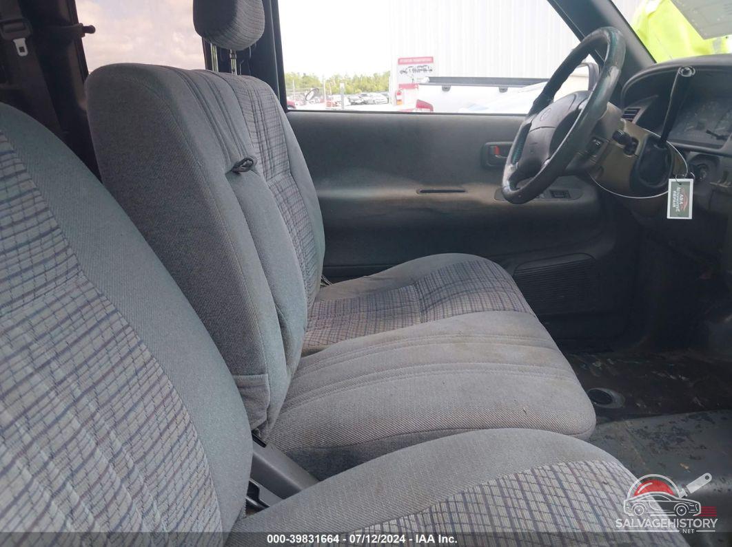 JT4VD12F8S0010070 1995 TOYOTA T100 photo no. 5