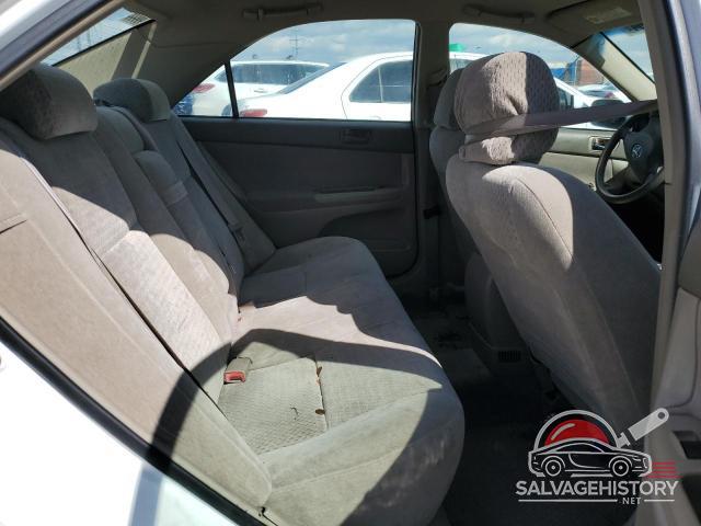 4T1BE32K92U056925 2002 TOYOTA CAMRY photo no. 10