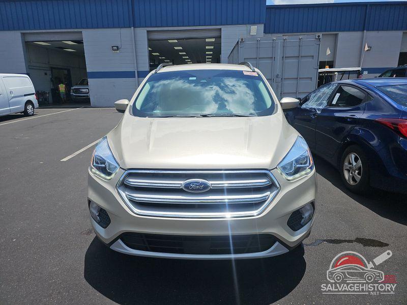 1FMCU0HD0JUC41295 2018 FORD ESCAPE photo no. 7