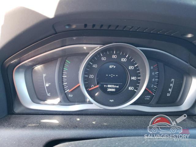 YV440MDU5H2000787 2017 VOLVO XC60 photo no. 9