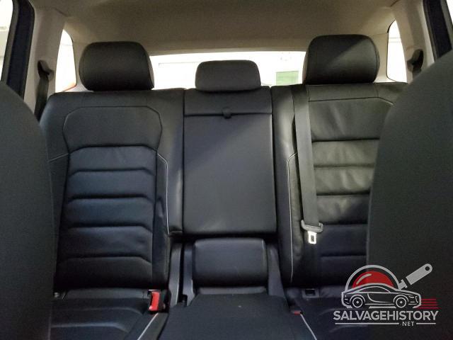 3VV4B7AXXKM132393 2019 VOLKSWAGEN TIGUAN photo no. 10