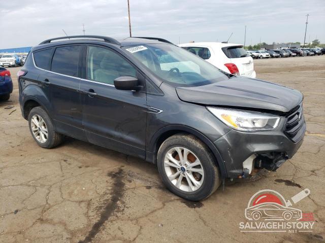 1FMCU9G97JUB48520 2018 FORD ESCAPE photo no. 4