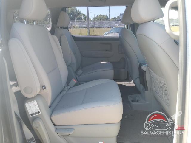 KNDMA5C13G6181215 2016 KIA SEDONA photo no. 11