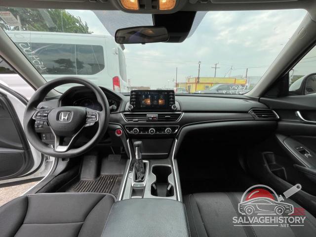 1HGCV1F41JA229914 2018 HONDA ACCORD photo no. 9