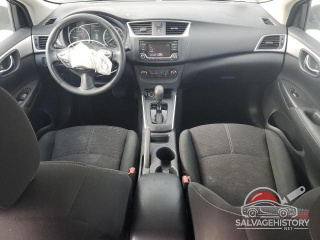3N1AB7AP8JY282840 2018 NISSAN SENTRA photo no. 8