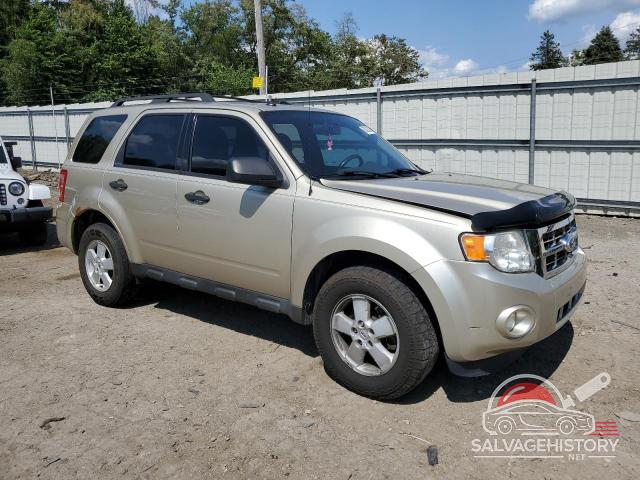 1FMCU9DG3CKB63968 2012 FORD ESCAPE photo no. 4
