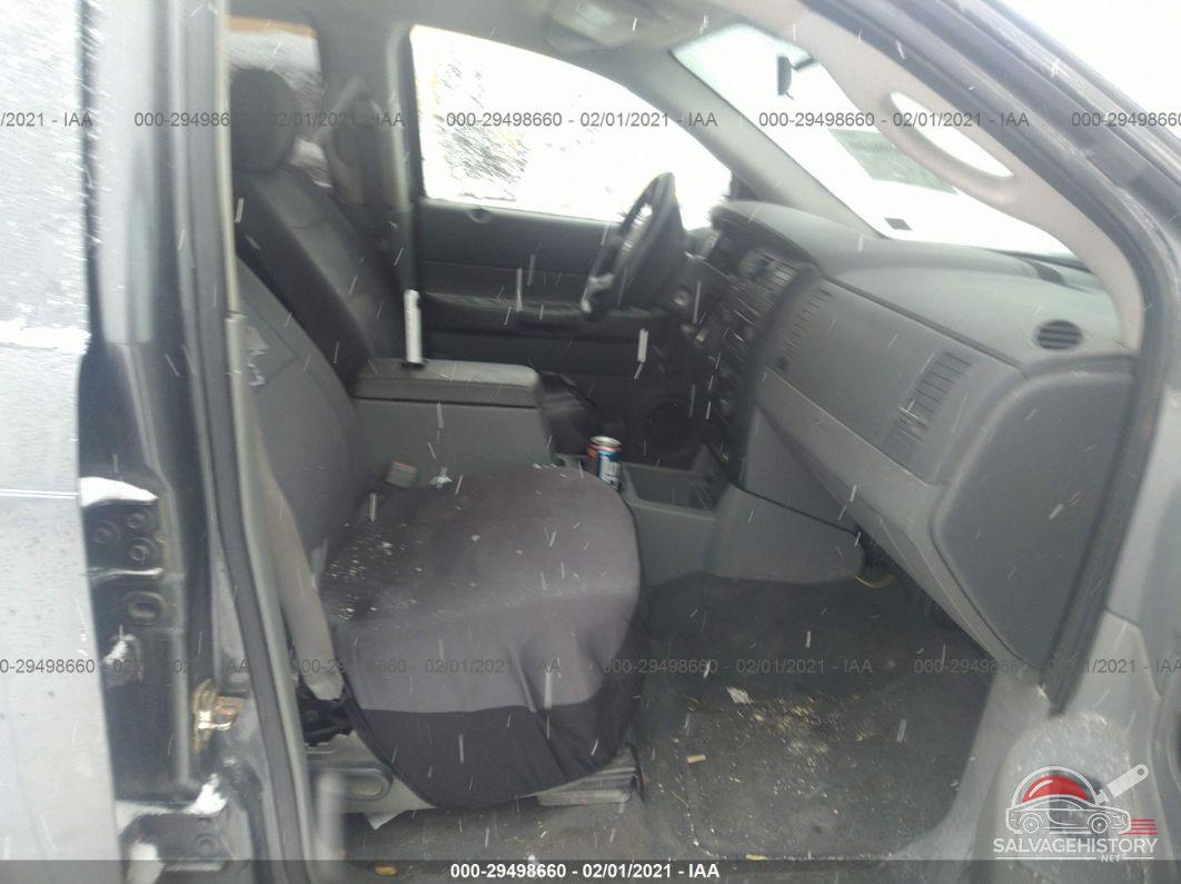 1D4HB38NX4F133613 2004 DODGE DURANGO photo no. 5