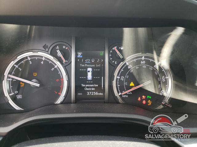 JTEKU5JRXN5989034 2022 TOYOTA 4RUNNER photo no. 9