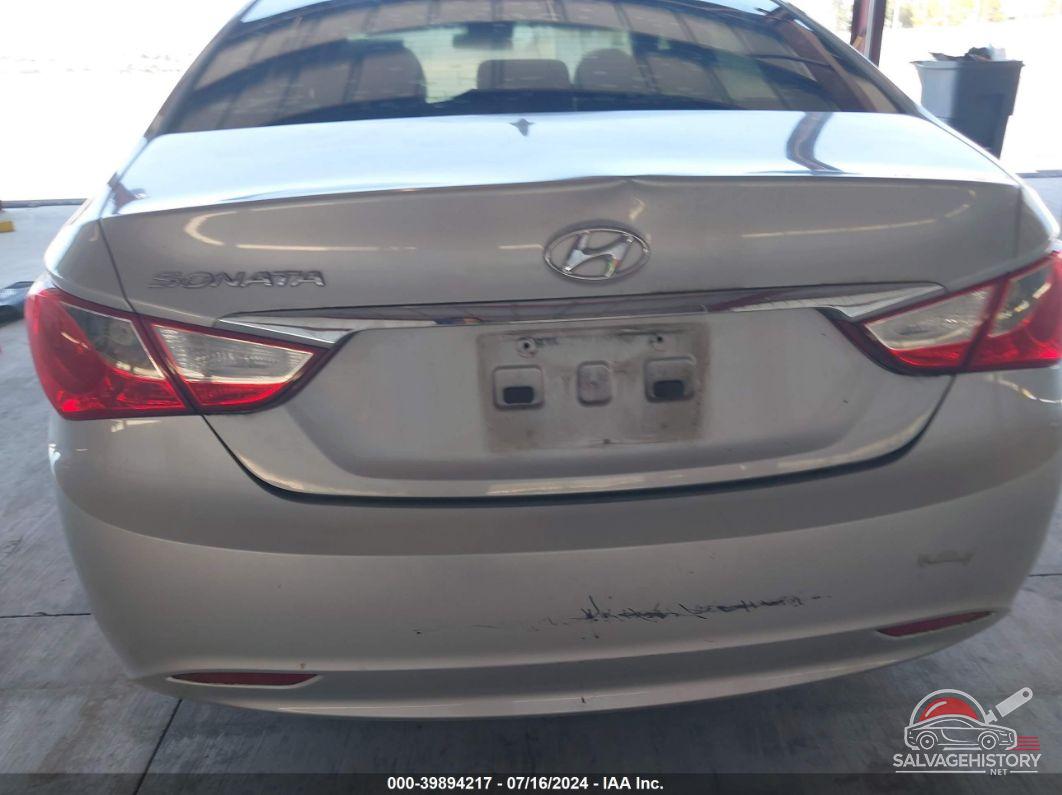 5NPEB4AC8BH104239 2011 HYUNDAI SONATA photo no. 6