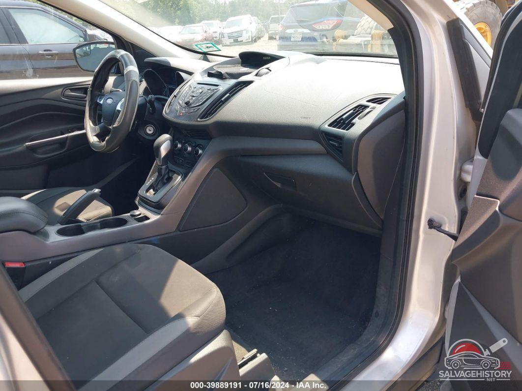1FMCU0F76EUA96864 2014 FORD ESCAPE photo no. 5