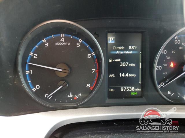 JTMWFREV4HJ143072 2017 TOYOTA RAV4 photo no. 9