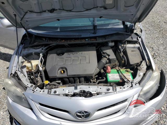2T1BU4EE7CC819591 2012 TOYOTA COROLLA photo no. 11